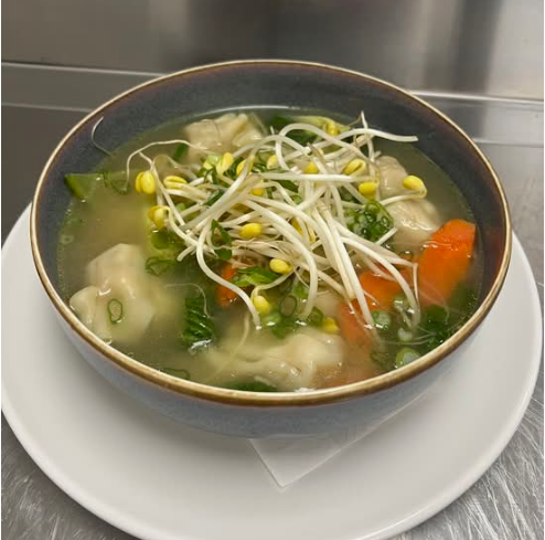 Wonton Soup at MoMo & Wok Edmonton